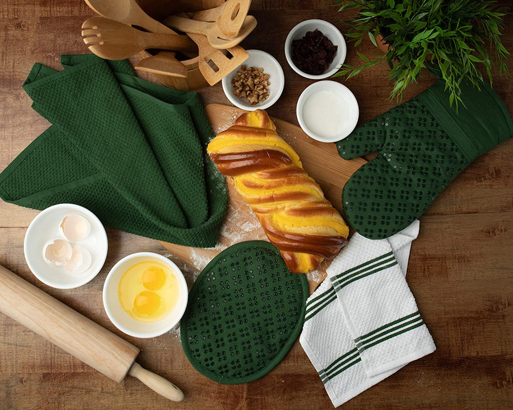 Sticky Toffee Silicone Printed Oven Mitt & Pot Holder, Cotton Terry Kitchen Dish Towel & Dishcloth, 9 Piece Set