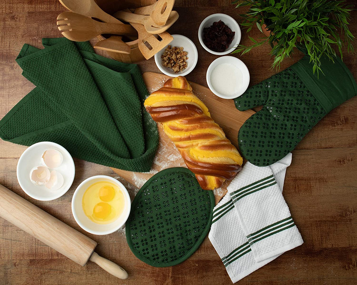 Sticky Toffee Silicone Printed Oven Mitt & Pot Holder, Cotton Terry Kitchen Dish Towel & Dishcloth, 9 Piece Set