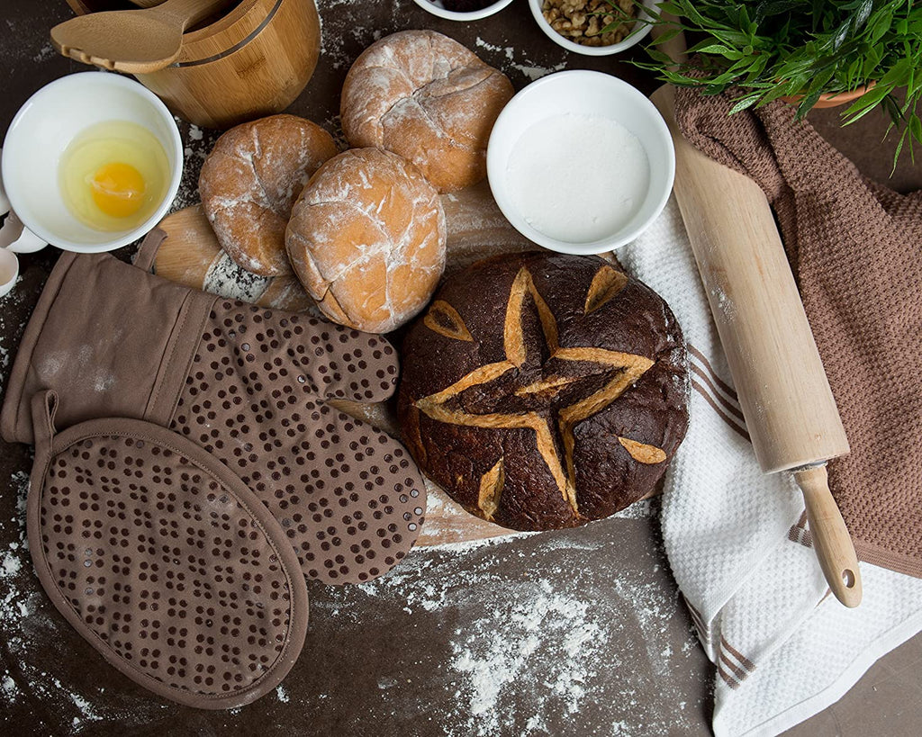 Sticky Toffee Silicone Printed Oven Mitt & Pot Holder, Cotton Terry Kitchen Dish Towel & Dishcloth, 9 Piece Set