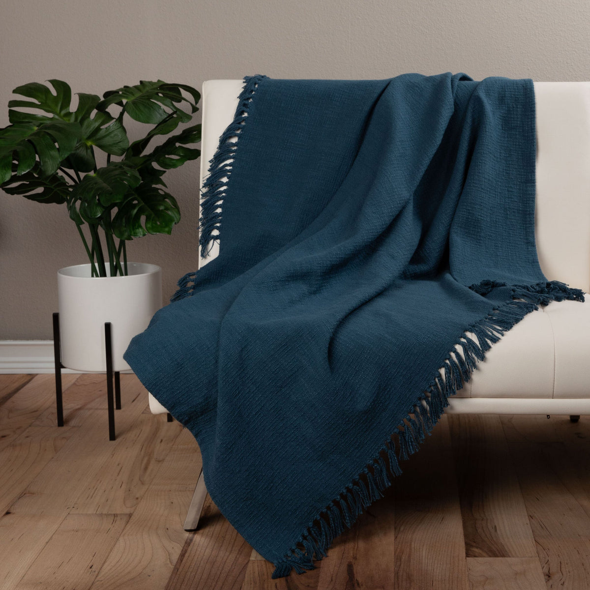 Sticky Toffee Woven Cotton Slub Throw Blanket with Fringe, 50" x 60"