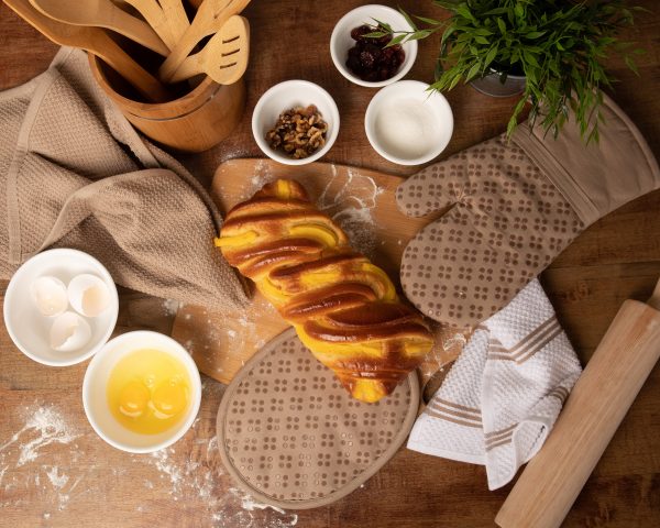 Sticky Toffee Silicone Printed Oven Mitt & Pot Holder, Cotton Terry Kitchen Dish Towel & Dishcloth, 9 Piece Set